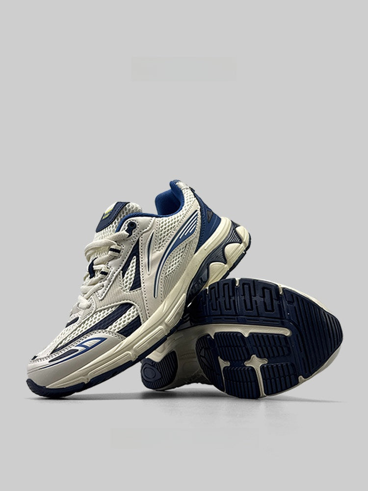 Retro casual sports shoes